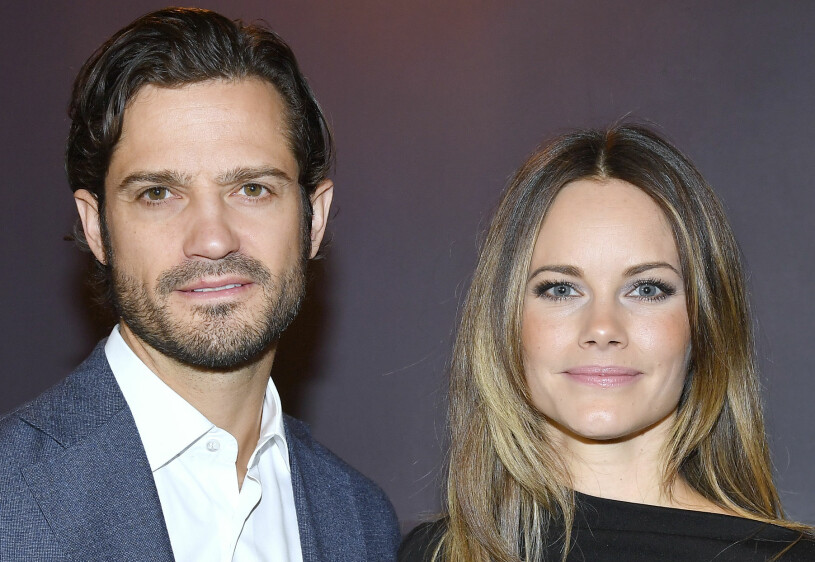 Prins Carl Philip och prinsessan Sofia har isolerat sig i hemmet. Prins Carl Philip Prinsessan Sofia Corona Covid-19
