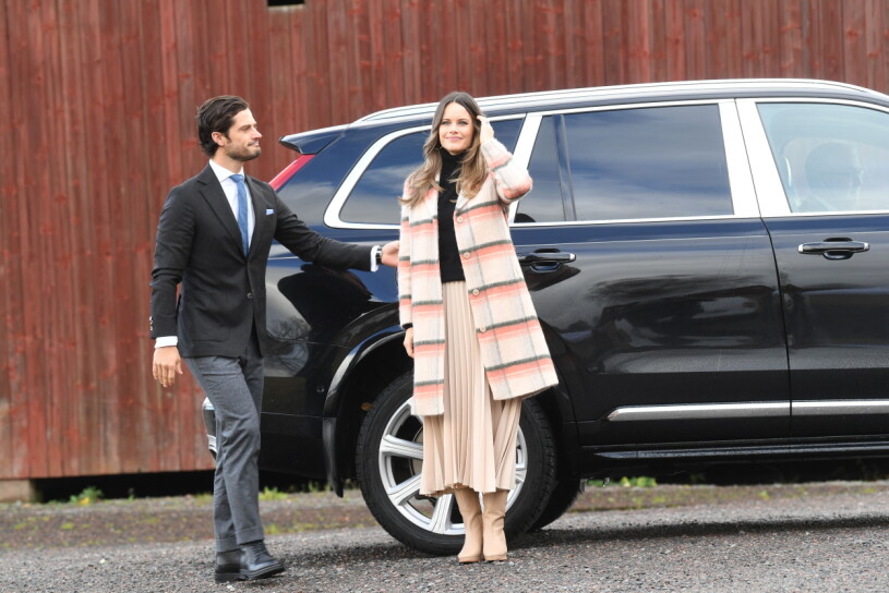 Hertigen av Värmland med sin Sofia. Prins Carl Philip Prinsessan Sofia Värmland Länsbesök
