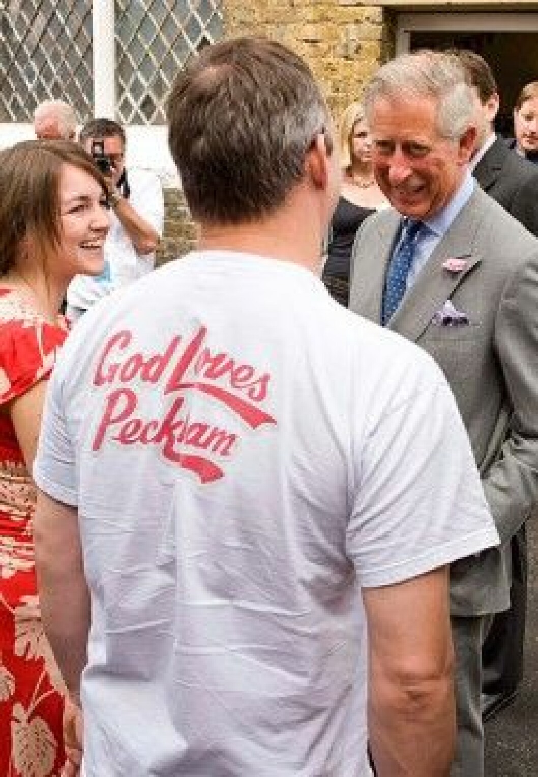 Prins Charles tror på mirakel. Prins Charles tror på mirakel.