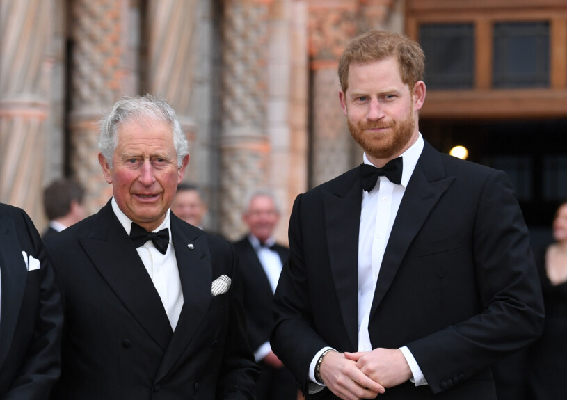 Kungen ska fortfarande bjudit in sin son till jul Prins Harry, Kung Charles