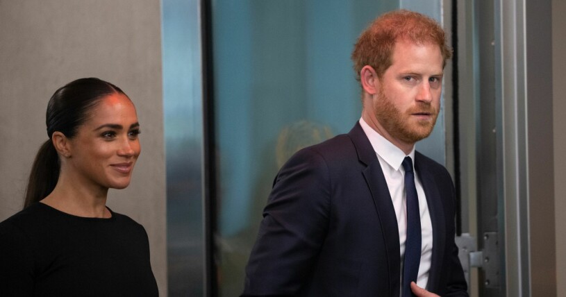 Hovkommentatorn är inte förvånad över kung Charles agerande under jultalet. Harry, Meghan Markle