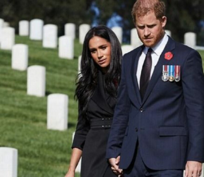 Prins Harry har fått betala ett högt pris för Megxit. Från och med nu får han bära kostym till medaljerna, som alla andra veteraner i armén. Prins Harry Meghan Markle Medaljer Kostym