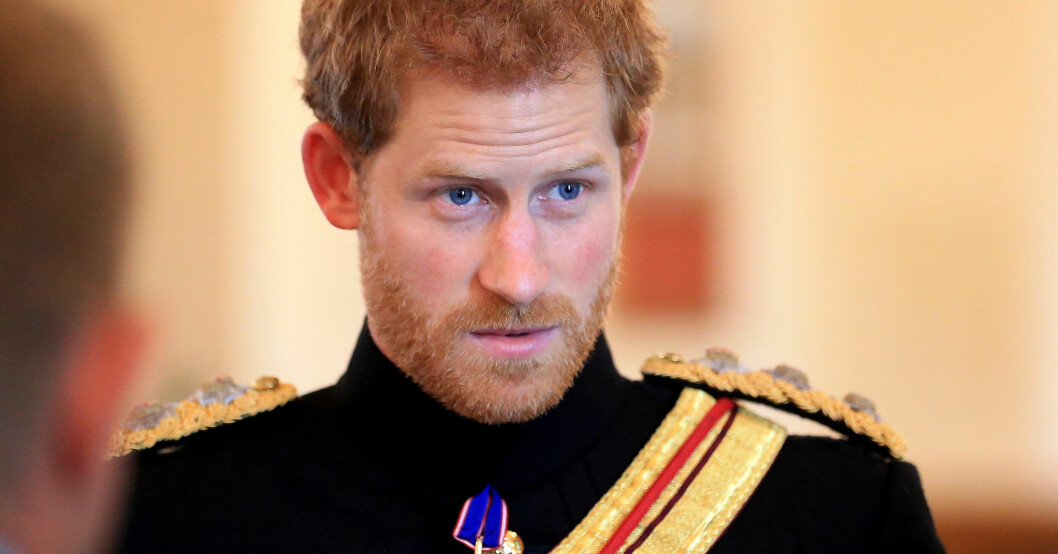Prins Harrys blixtändring i memoarerna – kungahusets stora oro