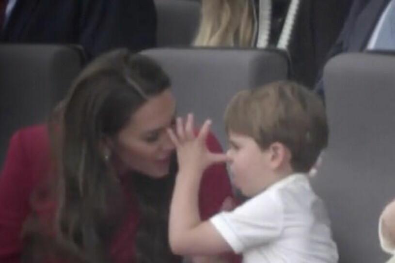 Prinsens grimaser fångades på film! Prins Louis, Kate