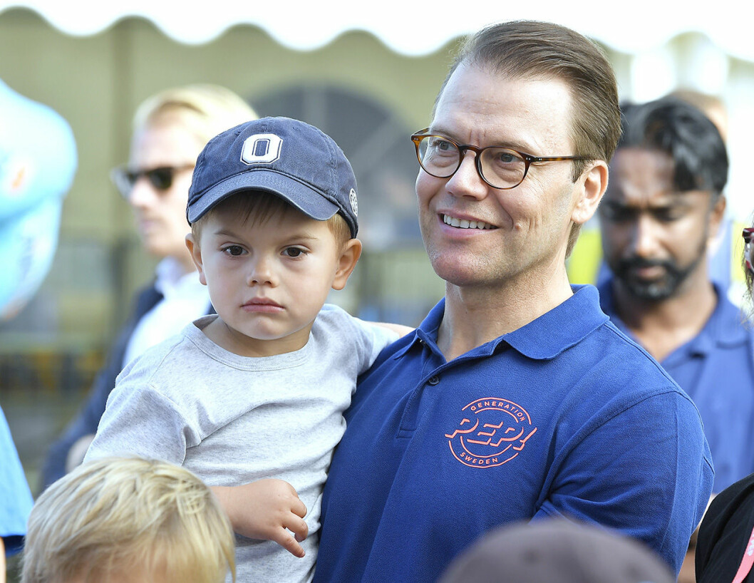 Fysisk aktivitet och motion är fortfarande en hjärtefråga för prins Daniel. Därför startade de Generation Pep, som ska få fler barn att röra på sig i vardagen, så bra initiativ! Fysisk aktivitet och motion är fortfarande en hjärtefråga för prins Daniel. Därför startade de Generation Pep, som ska få fler barn att röra på sig i vardagen, så bra initiativ!