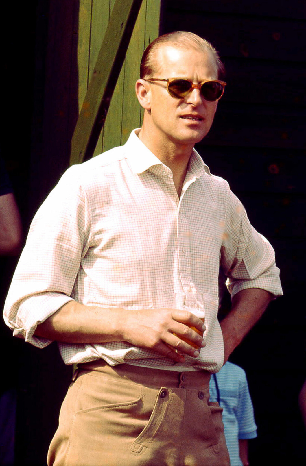 Prins Philip som ung. Prins Philip som ung.