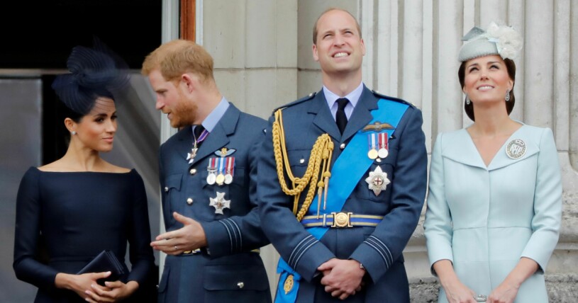 Kan vi få se den här kvartetten på god fot igen? Så ska hovet göra för att få det att hända... Prins William , Harry, Meghan, Kate