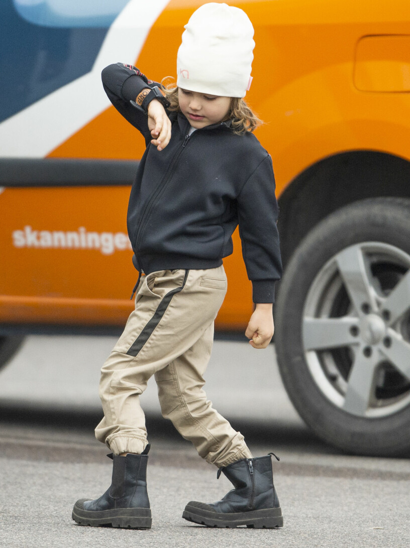 Alexander bjuder på några cool dansmoves!