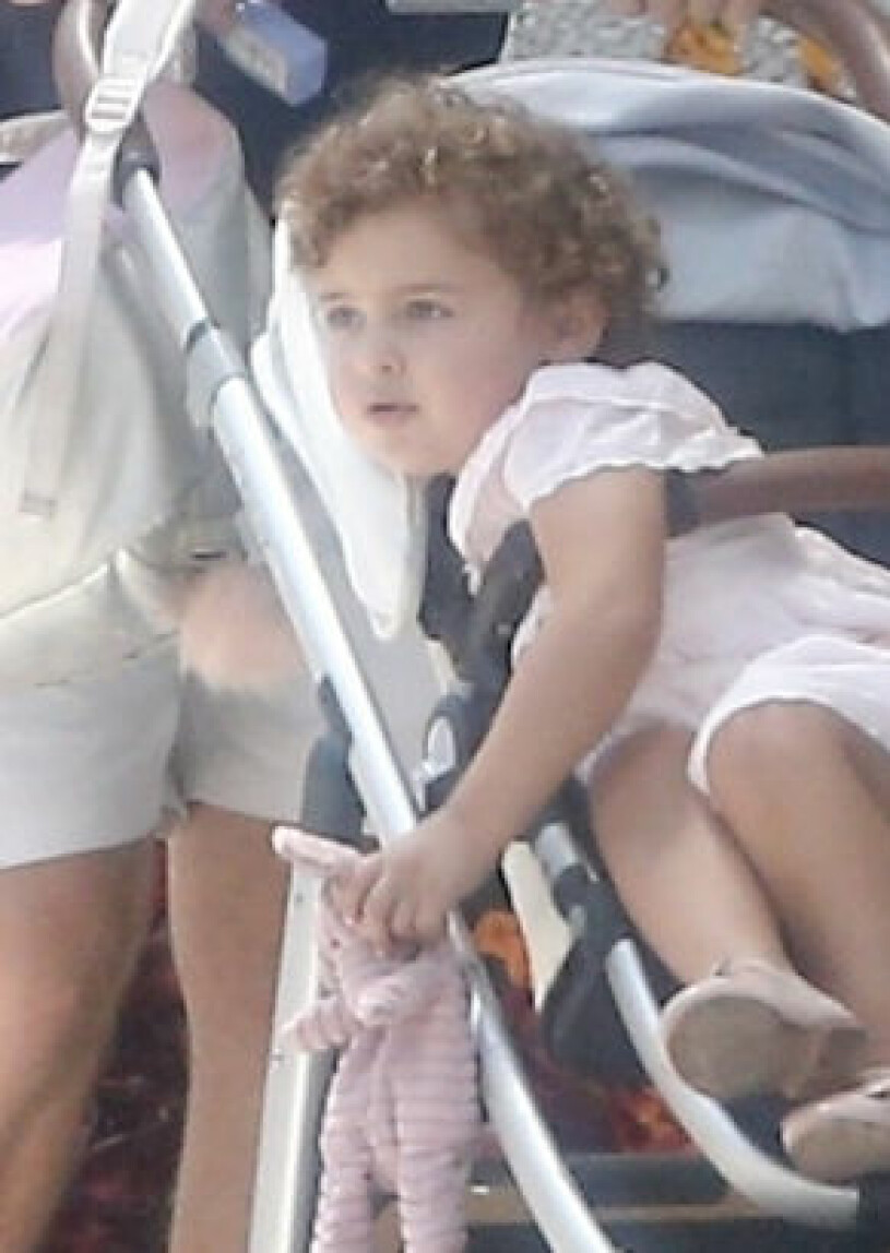 Prinsessan Adrienne och den berömda Kaninen. Prinsessan Adrienne Miami