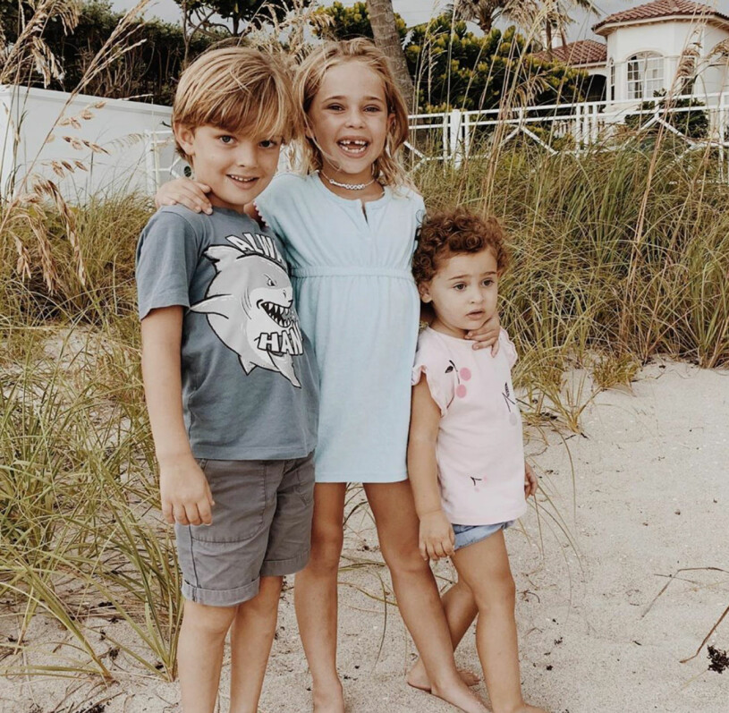Prinsessan Leonore, 7 år i dag, med sina syskon prins Nicolas, 5, och prinsessan Adrienne, snart 3. Prinsessan Leonore Prins Nicolas Prinsessan Adrienne