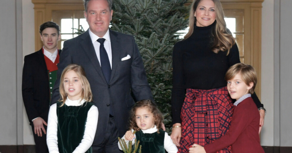 Prinsessan Madeleine visar upp nya familjemedlemmen – egna orden