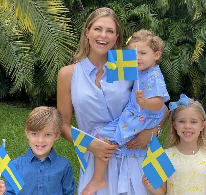 Prinsessan Madeleine med sina barn prins Nicolas, prinsessan Adrienne och prinsessan Leonore. Prinsessan Madeleine med sina barn prins Nicolas, prinsessan Leonore och prinsessan Adrienne