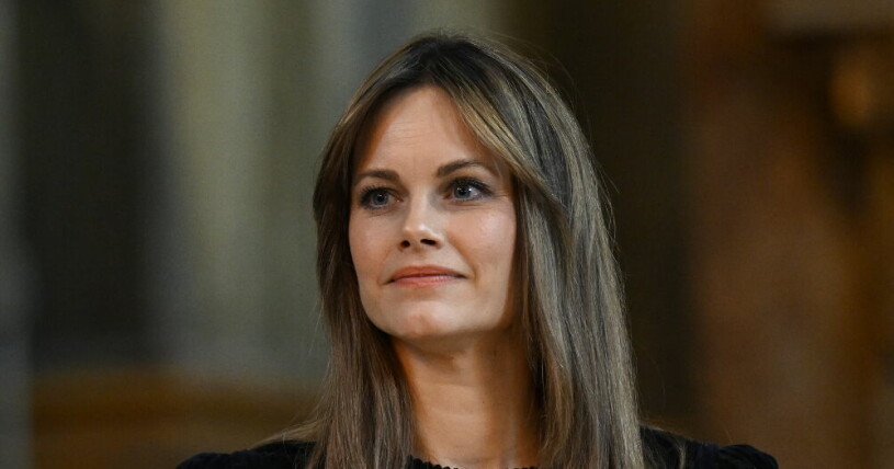Prinsessan Sofia klär i sin gardinlugg Prinsessan Sofia