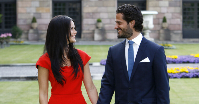 Prinsessan Sofia och prins Carl Philip tillkännager sin förlovning. Prinsessan fick utstå mycket hat i början av relationen. Prinsessan Sofia och prins Carl Philip