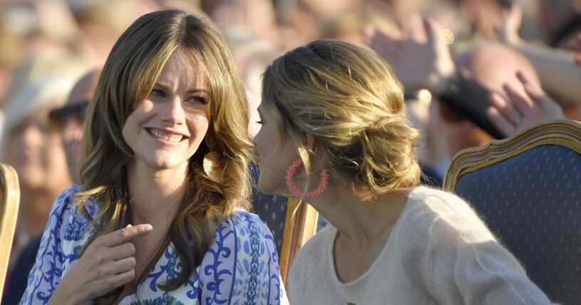 Prinsessan Sofia och prinsessan Madeleine på Victoriadagen 2019.