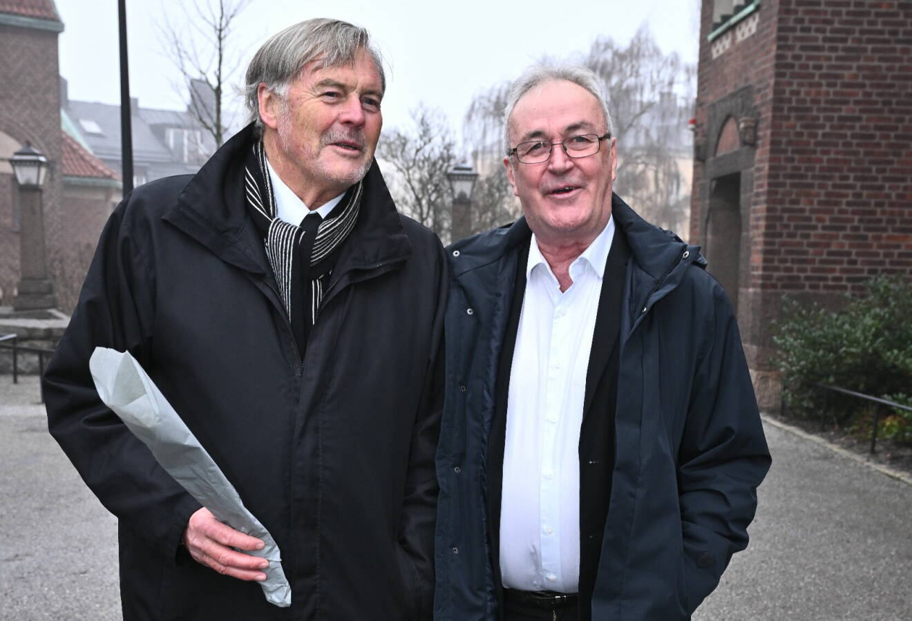 Ralf Edström och Ove Bengtson, Arne Hegerfors begravning