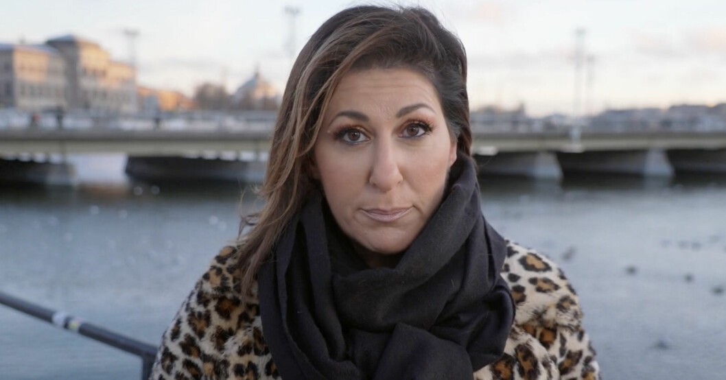 Så här såg det ut i senaste Kungahuset-dokumentären. Nu har Rania Shemoun Olsson avslutat uppdraget. Rania Shemoun Olsson i TV4:s Kungahuset dokumentär 2022