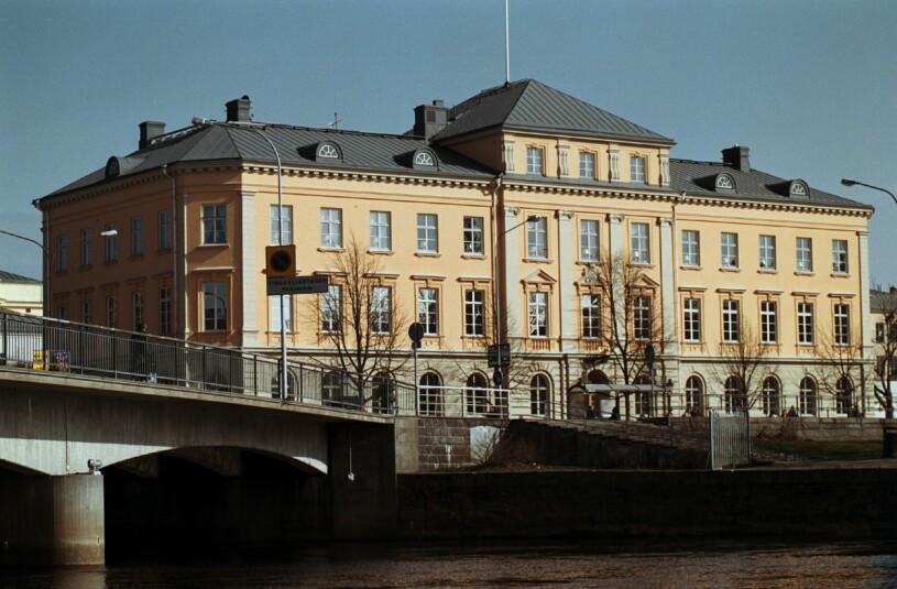 Här uppe under taket ska Carl Philip och Sofia övernatta i ett av gästrummen. Residenset i Karlstad, Kungarummet