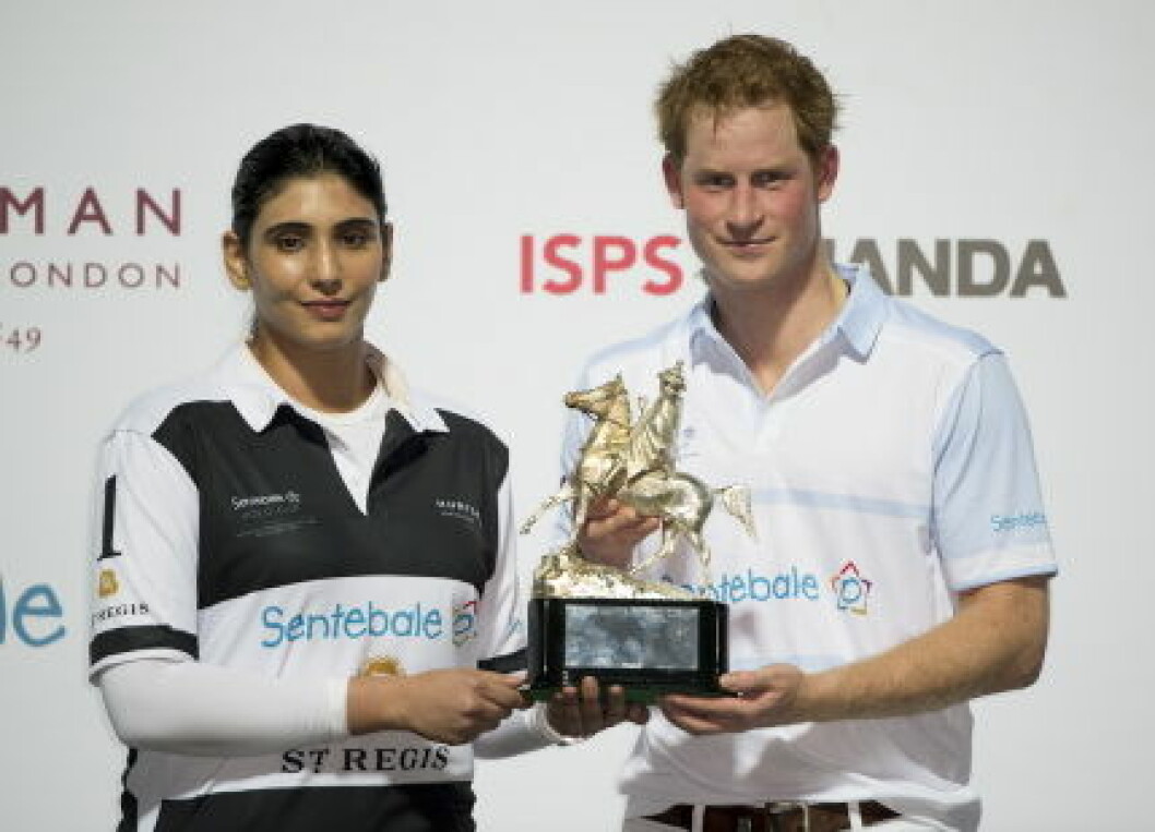 Prince Harry visit to Oman and UAE - 20 Nov 2014