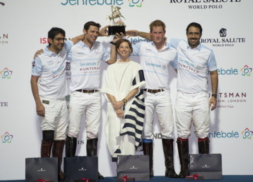 Prince Harry visit to Oman and UAE - 20 Nov 2014