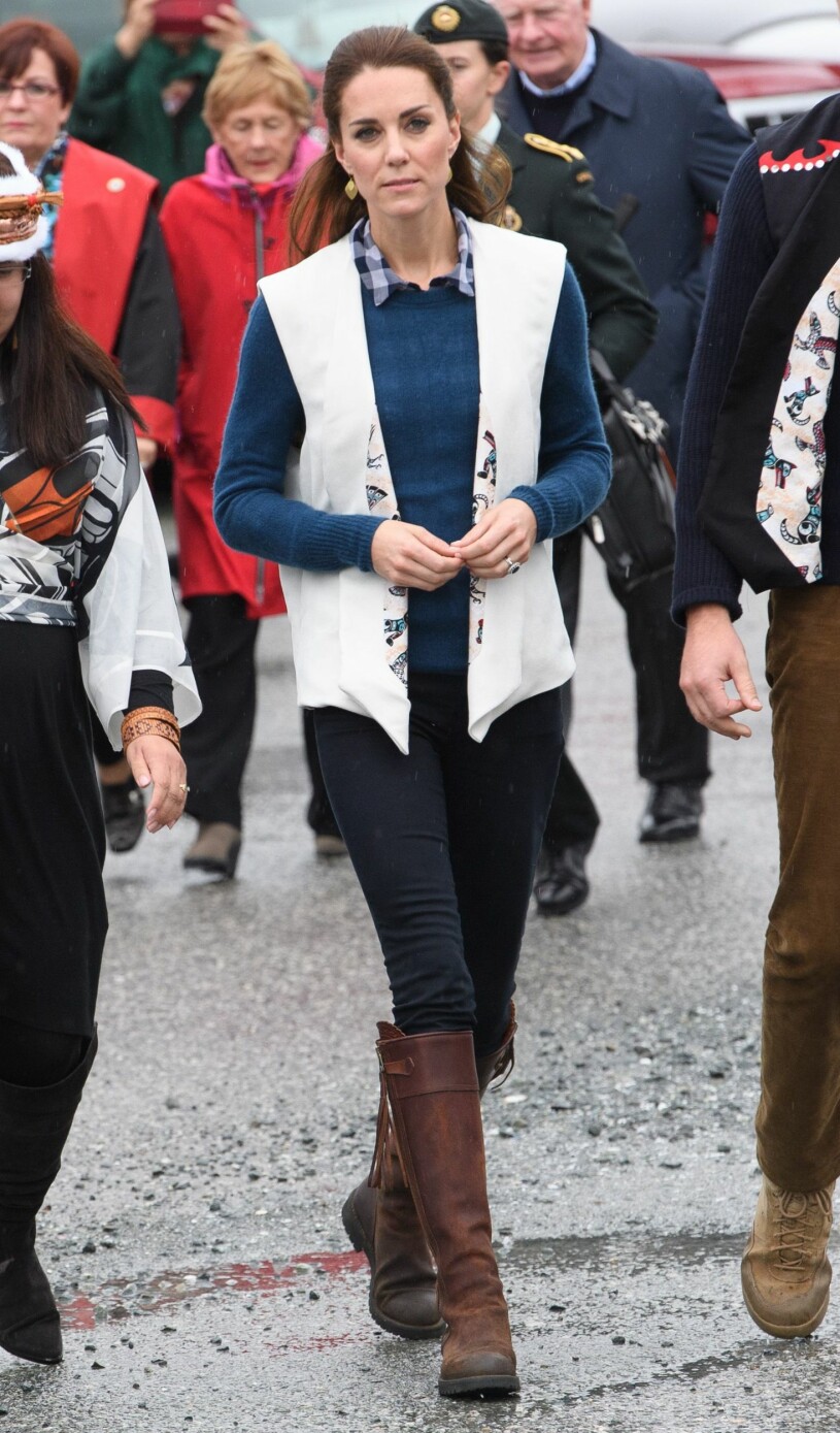 I vår vill vi bära stövletter i ridstövelmodell! Ridstövlar Kate Middleton