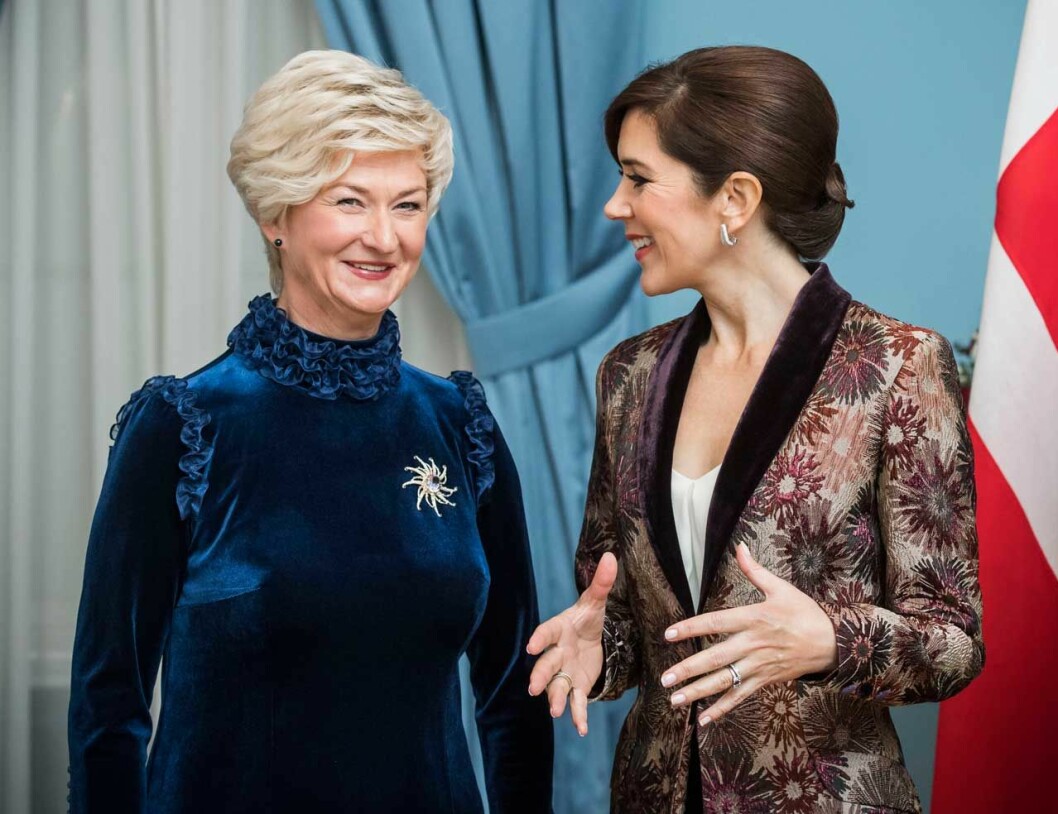 Presidenthustrun Iveta och danska kronprinsessan Mary verkade trivas ihop. Presidenthustrun Iveta och danska kronprinsessan Mary verkade trivas ihop.