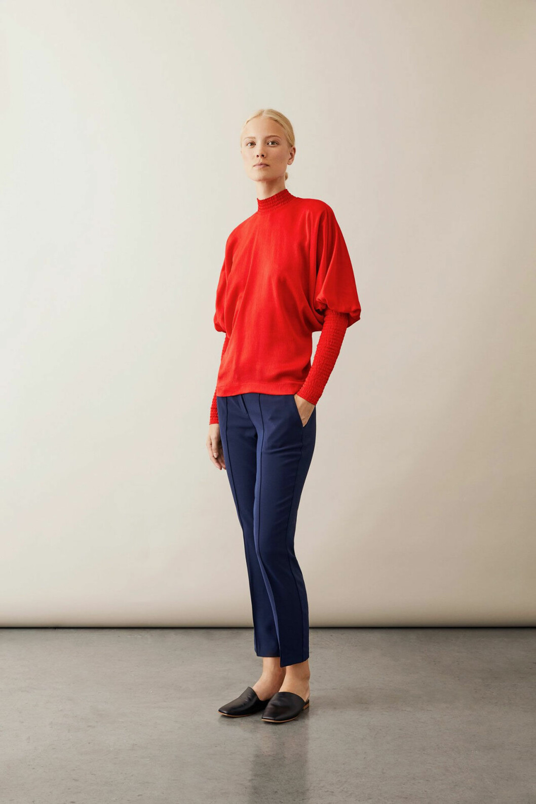 Röd blus från Stylein
