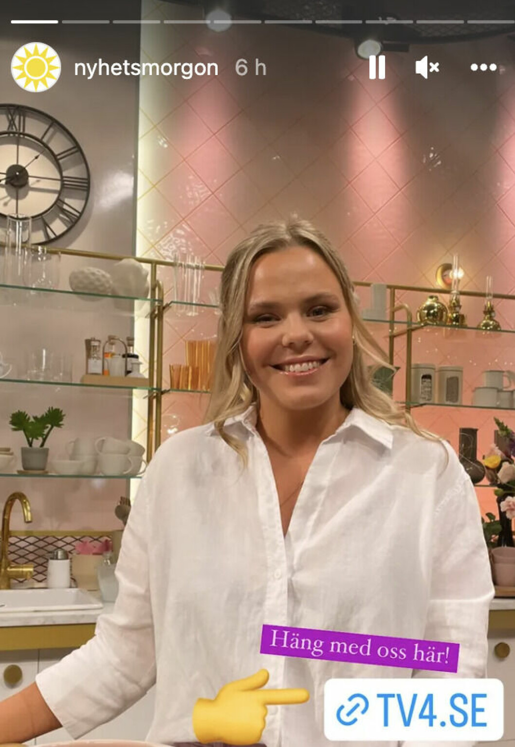 Linnea Orvegård, möjligtvis ett ansikte vi får se oftare i Nyhetsmorgon i framtiden.