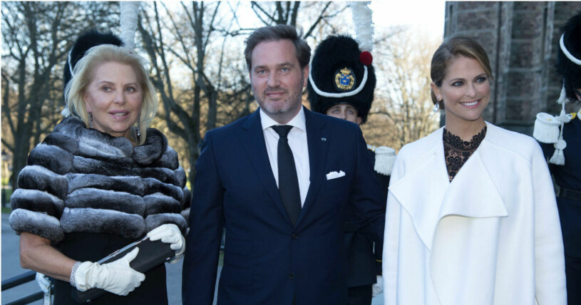 Eva värnar om sitt privatliv, precis som Chris.