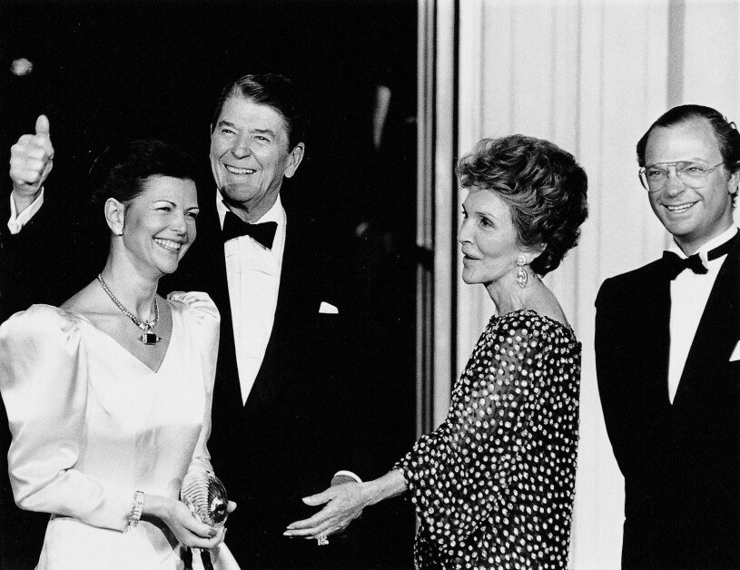 Drottning Silvia och kung Carl XVI Gustaf på Stockholms slott 1988.