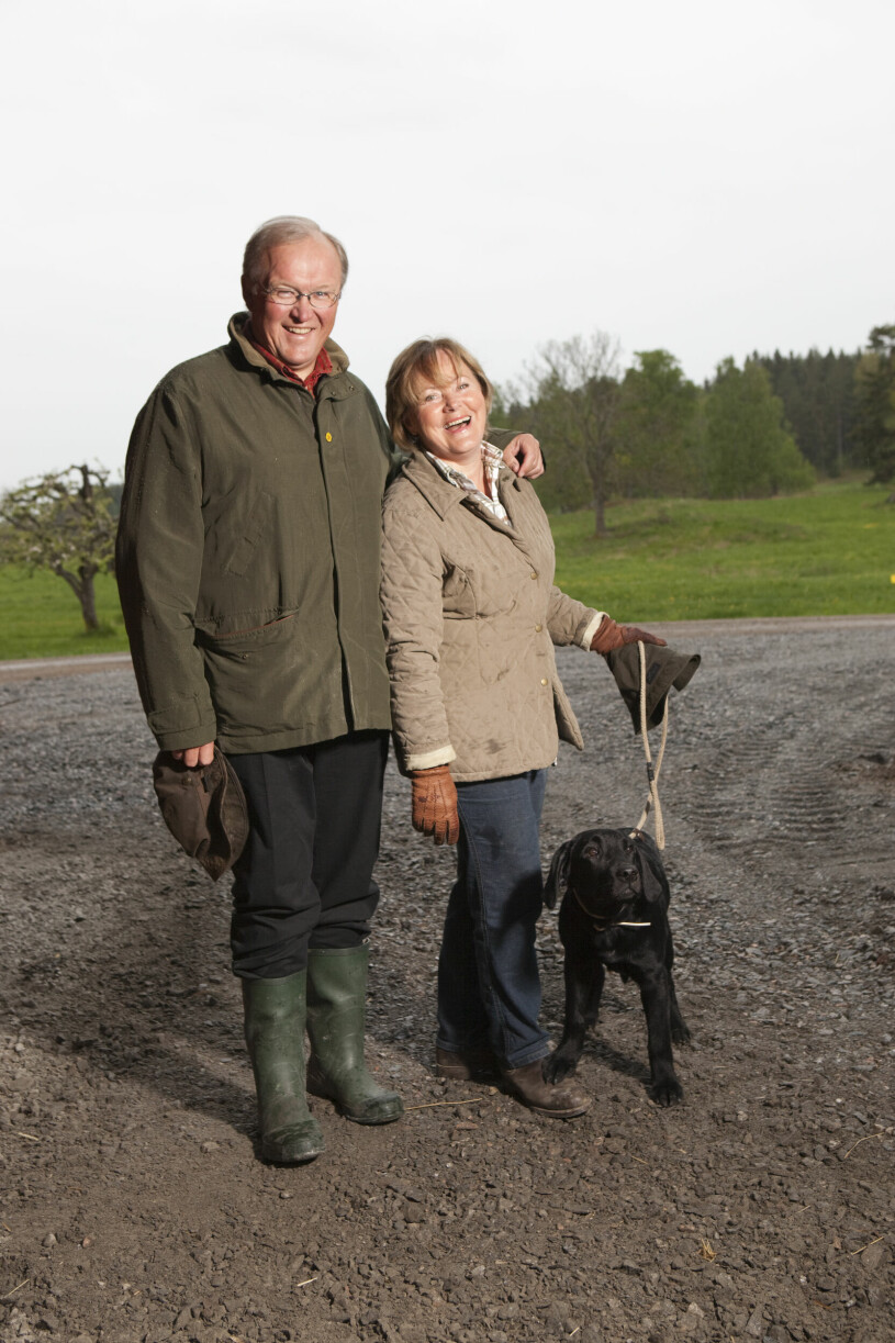 Göran Persson och Anitra Steen lever på en gård i Sörmland.