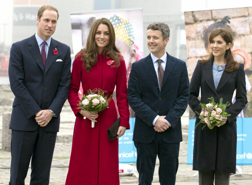 Kolla in längdskillnaden! Så här såg det ut 2011 när Kate senast var i Köpenhamn. Kate och William med Frederik och Mary i Köpenhamn år 2011
