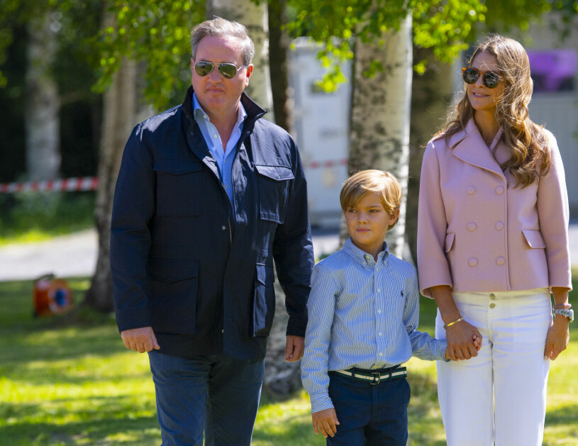 En stor dag för prins Nicolas. Prins Nicolas på besök i sitt hertigdöme Ångermanland tillsammans med mamma och pappa Chris O’Neill och prinsessan Madeleine