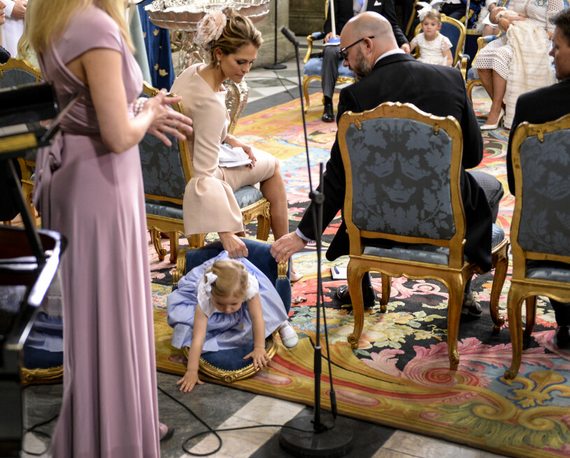 Dopet direktsändes i SVT. Prinsessan Madeleine Prinsessan Leonore Prins Oscars dop välte stolen