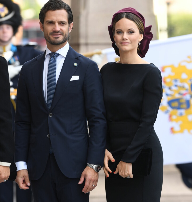 Vi kommer sakna Sofia och hennes supereleganta sammetrosett! Hon uteblir i år, och är dessutom föräldraledig med baby Julian.