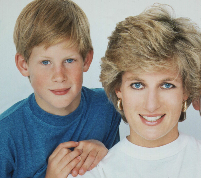 Prinsessan Diana med sin Harry. Prins Harry Prinsessan Diana