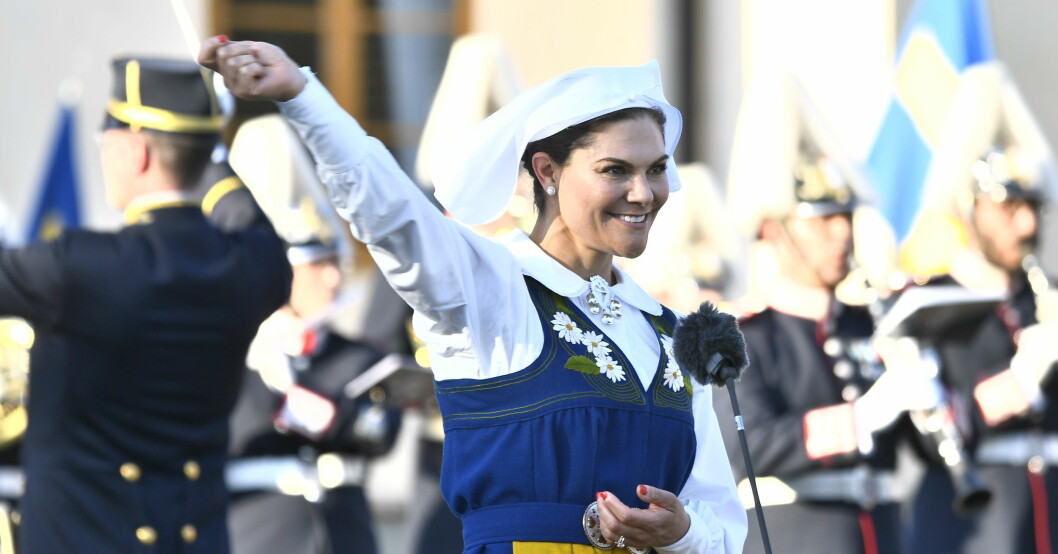 Hipp hipp hurra för Sverige från kronprinsessan Victoria! Kronprinsessan Victoria på nationaldagen 2021