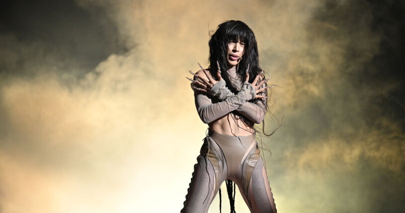Loreen med nya bidraget Tattoo i Melodifestivalen: ”Det gör lite ont. Preach”, säger hon om låten. Loreen med nya bidraget Tattoo i Melodifestivalen
