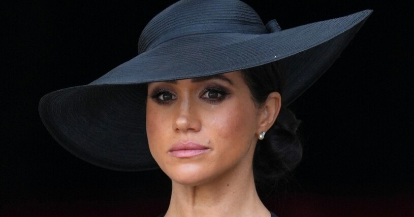 Meghan Markle ska ha krävt ett möte med kung Charles. Meghan Markle