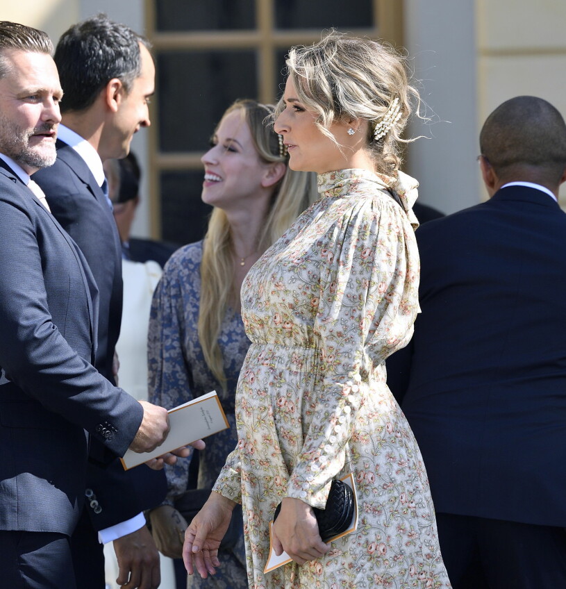 En ny familjemedlem är på väg. Prinsessan Sofias syster Lina Hellqvist