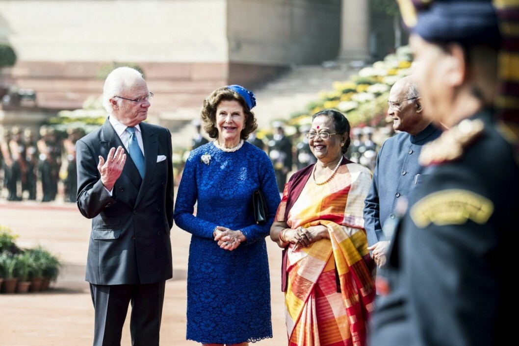 Kungen och drottning Silvia är just nu på statsbesök i Indien. Kungen och drottning Silvia är just nu på statsbesök i Indien.