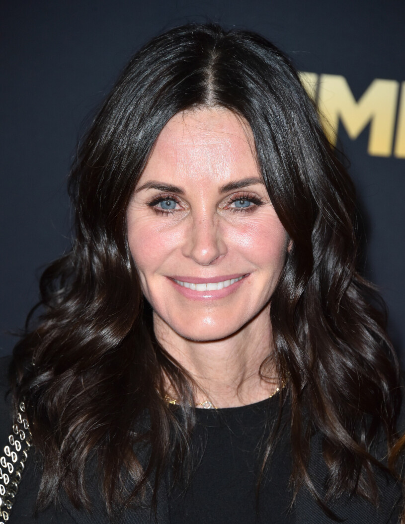 Harry tog droger hemma hos skådespelerskan Courtney Cox så sent som 2016. Courtney Cox