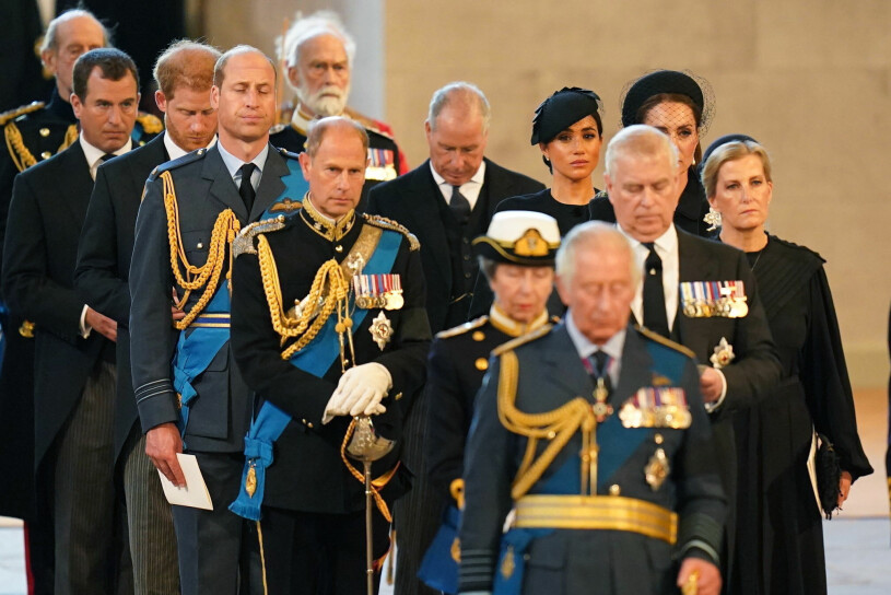 Charles, Camilla, Kate, Wiliam, Meghan och Harry – alla var där. Charles, Camilla, Kate, Wiliam, Meghan och Harry