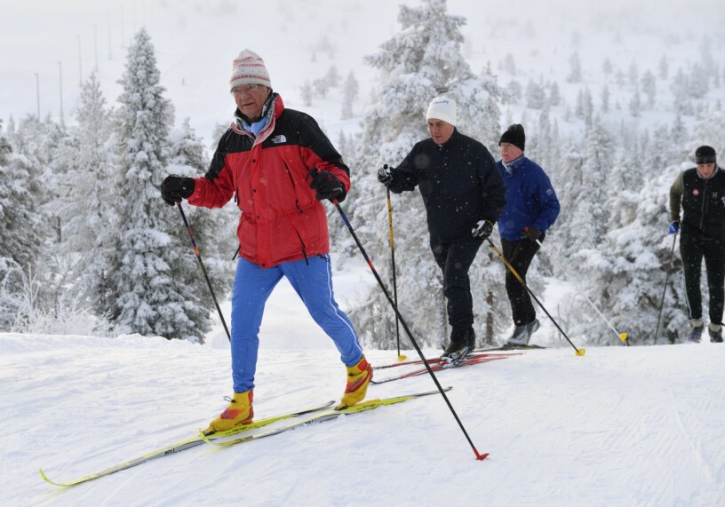 På konferens i Sälen 2014 passade kungen på att ta en skidtur – det var bara för Säpo att hänga på!