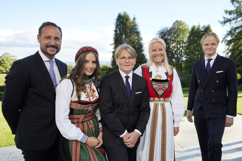 Norska kronprinsfamiljen har fått ställa om sina liv. Foto: Lise Åserud