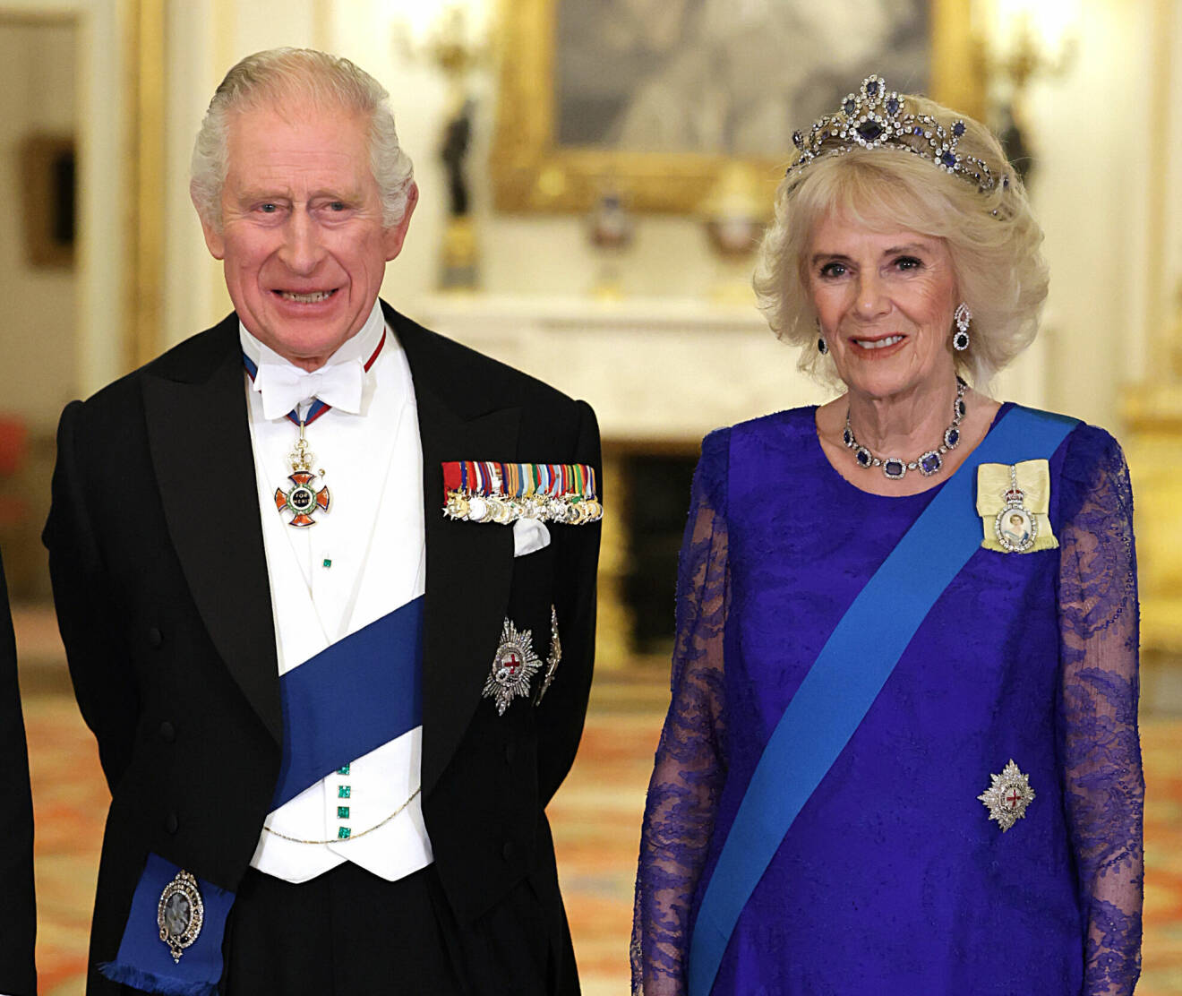 Charles och Camillas första galamiddag som kung och drottning