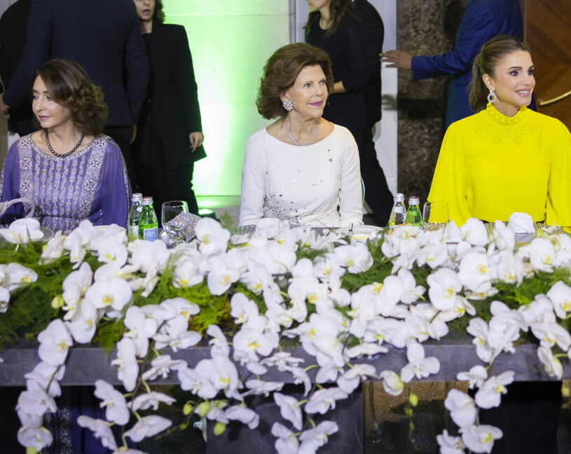 Silvia och Rania – och till höger prinsessan Rym Ali som är gift med kung Abdullahs bror. Drottning Silvia med drottning Rania och prinsessan Rym Ali