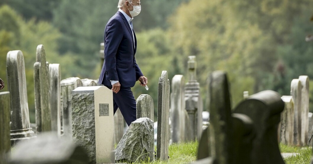 Joe Biden besöker kyrkogården i Wilmington, Delaware, där hans första fru, dottern Naomi och numera även äldsta sonen Beau ligger begravda. Han jobbar fortfarande aldrig den 18 december, datumet för olyckan. Joe biden presidentvalet 2020
