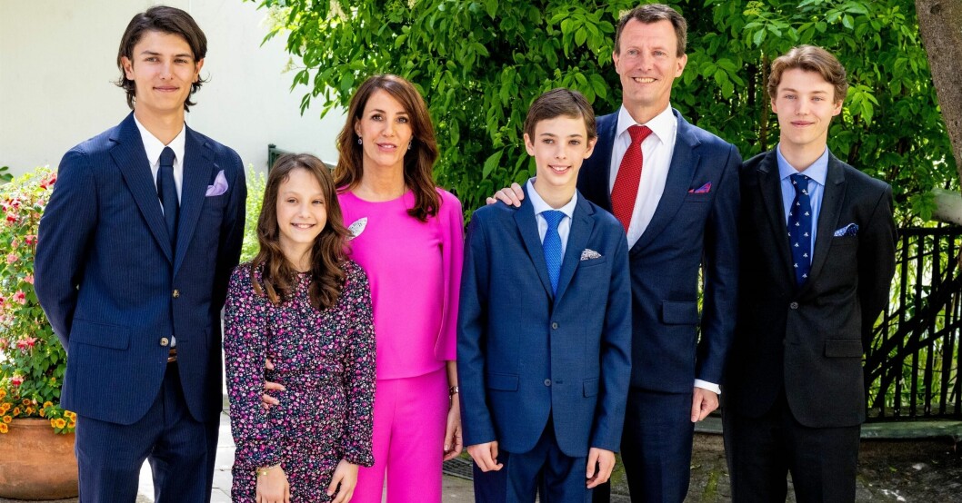 Det var glada miner under greve Henriks konfirmationsdag. Prins Joachims familj