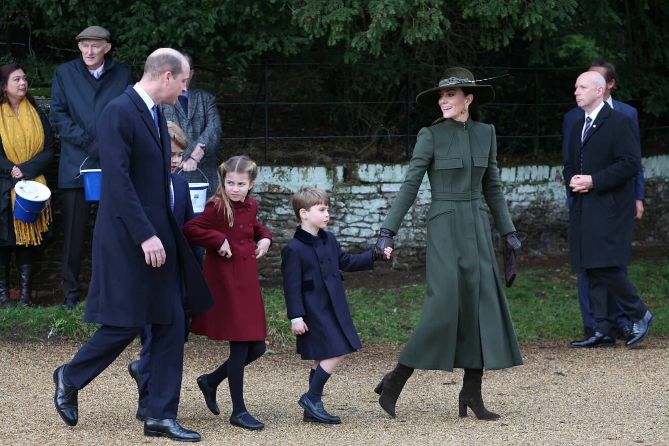Prins William, prins George, prinsessan Charlotte, prins Louis och prinsessan Kate firar jul på Sandringham 2022